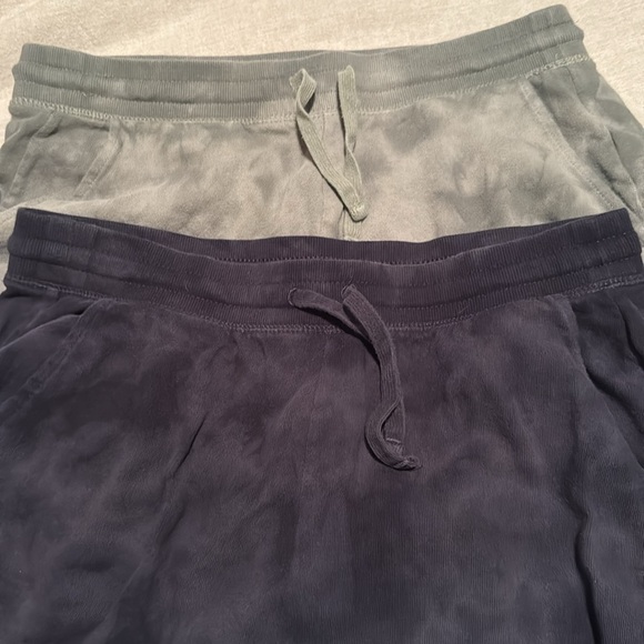 Old Navy sweatshorts bundle - Picture 4 of 7